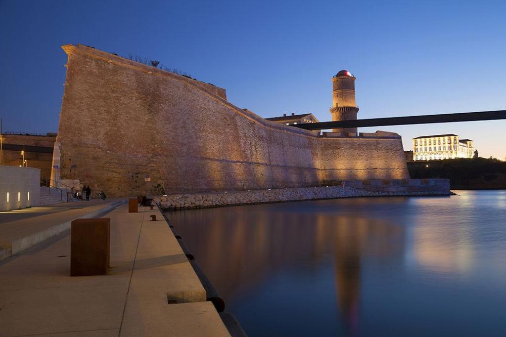 Magnifique Studio Avec Balcon-Vieux Port-Panier Lägenhet Marseille Exteriör bild